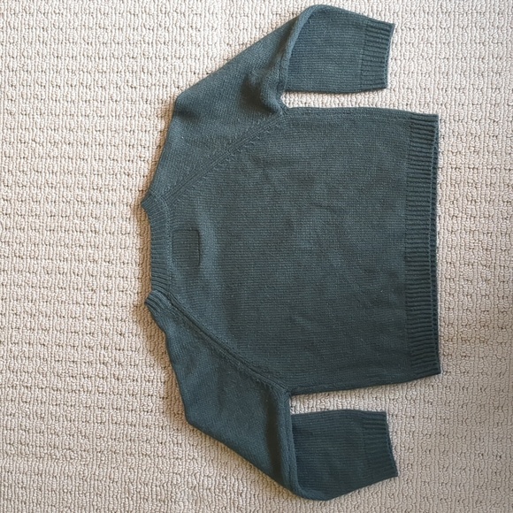 Tuesday of California  sM Crop Knit - Picture 2 of 6